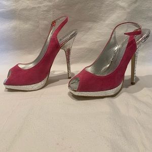 Never worn pink heel Bakers slingback sandal sz 5